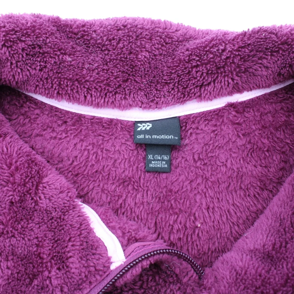 All in Motion Girls XL (14/16) Burgundy Fuzzy Pullover with Pockets & Thumb Hole